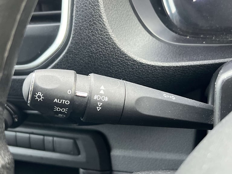 2020 Vauxhall Vivaro 1.5 Vivaro 2900 Sportive S/S Panel Van Diesel Manual