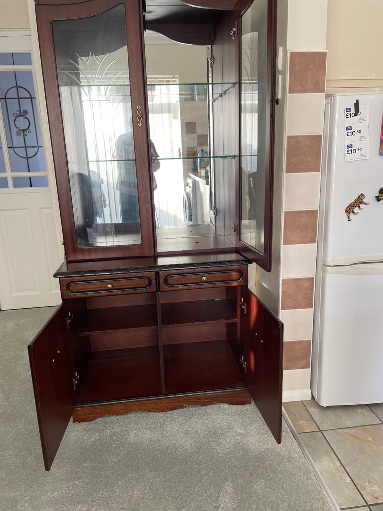 China cabinet