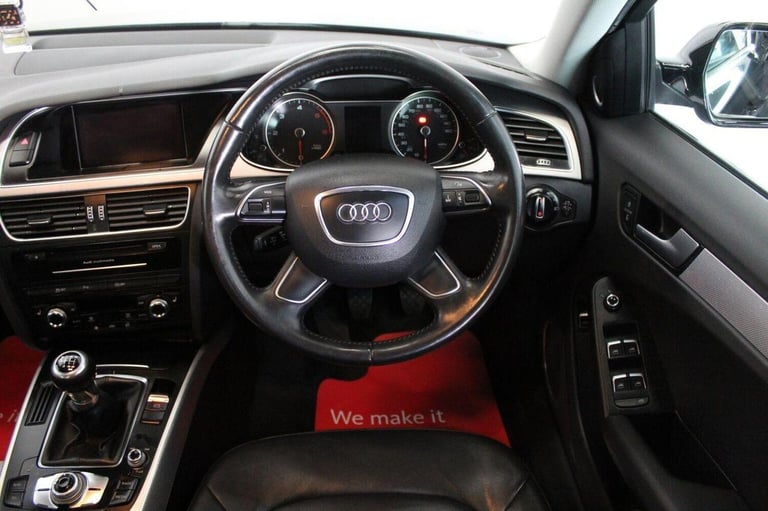 AUDI A4 2.0 TDI SE Technik quattro Euro 5 (s/s) 4dr 2013