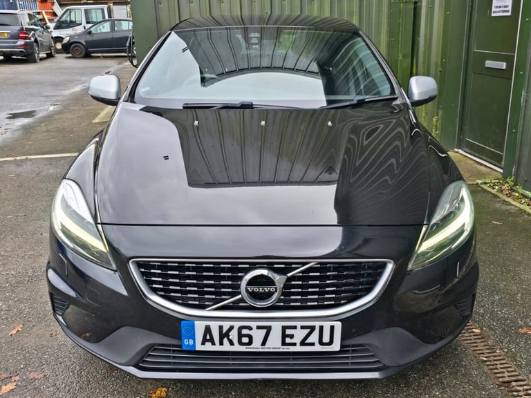 2017 Volvo V40 2.0 D2 R-Design Nav Plus Hatchback 5dr Diesel Manual Euro 6 (s/s) (120 ps) Hatchba...