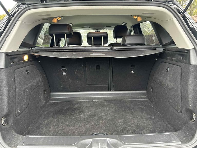 Mercedes-Benz, B CLASS, MPV, 2014, Manual, 1461 (cc), 5 doors