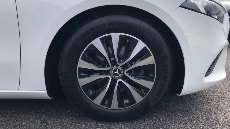 2022 Mercedes-Benz A-Class A180 SE 5dr HATCHBACK PETROL Manual