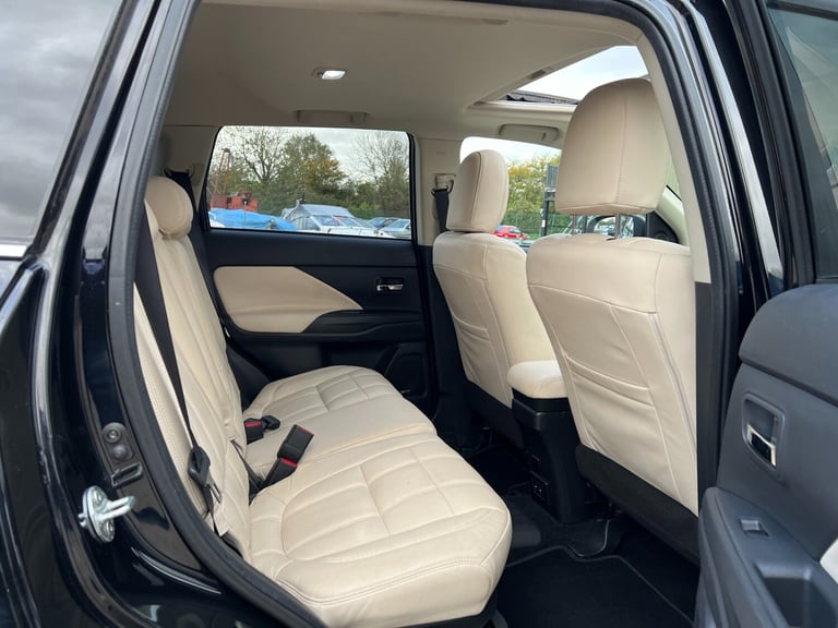 2015 Mitsubishi Outlander 2.0 PHEV GX5h 5dr Auto ESTATE Petrol Parallel Phev Automatic