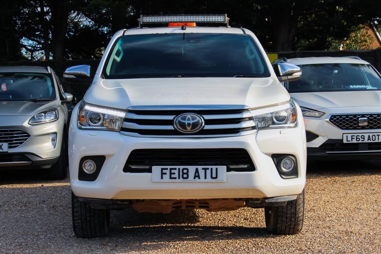 2018 Toyota Hilux 2.4 D-4D Invincible 4WD Euro 6 (s/s) 4dr (TSS, 3.5t) PICK UP Diesel Manual