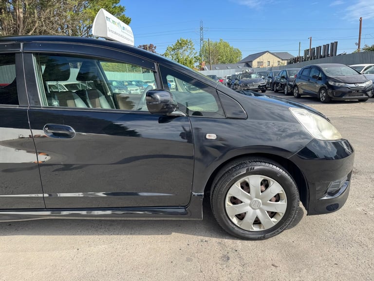 2012 Honda Fit JAZZ 1.5 SHUTTLE  5DR Estate Petrol Automatic