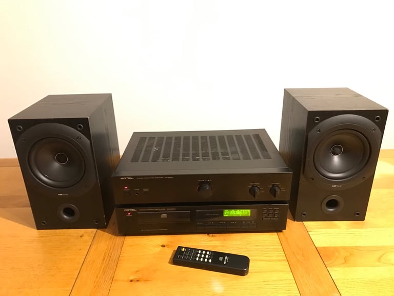 ROTEL Amplifier, CD player & KEF speakers