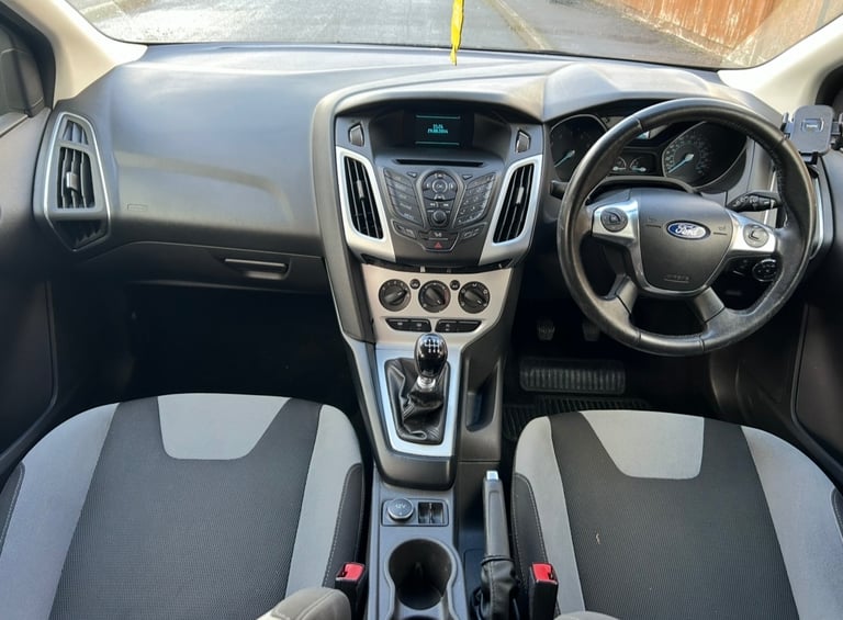 Stunning Ford Focus,Hatchback, 998 (cc), low mileage, Long mot, £35 tax