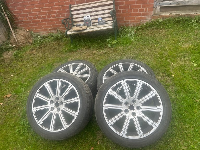 image for Range Rover alloys 