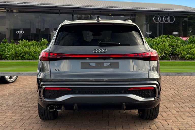 2025 Audi Q5 2.0 TDI S line S Tronic quattro Euro 6 (s/s) 5dr SUV Automatic