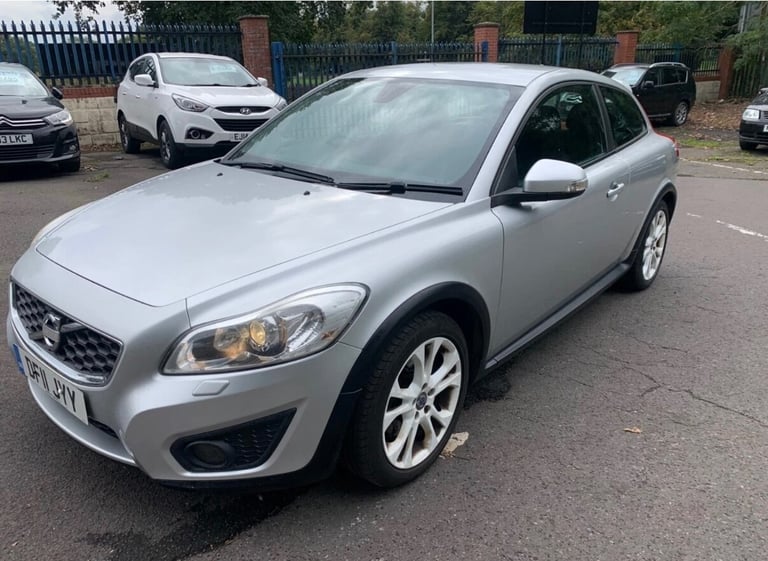 image for 2011 Volvo C30 D3 [150] SE 3dr HATCHBACK Diesel Manual