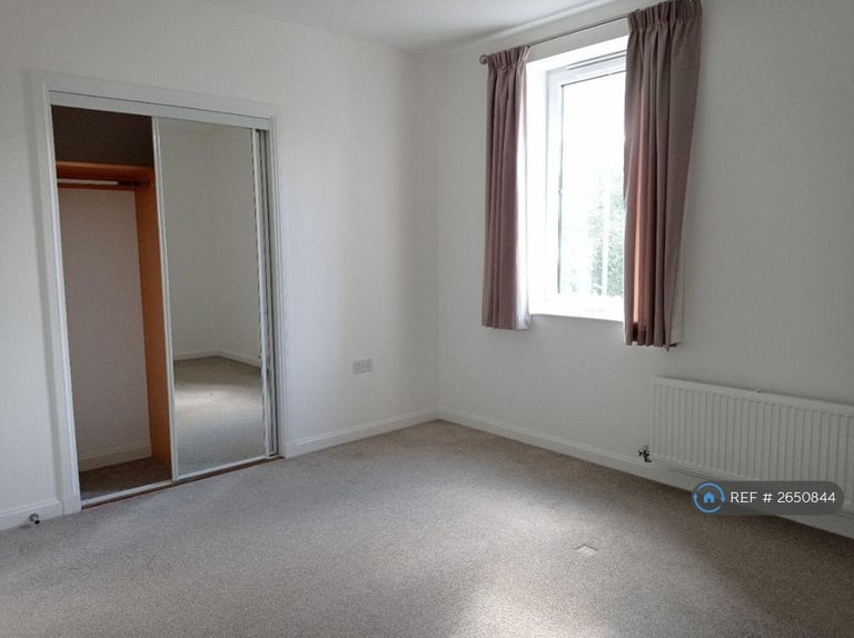 2 bedroom flat in Castle Court, Ellon, AB41 (2 bed) (#2650844)