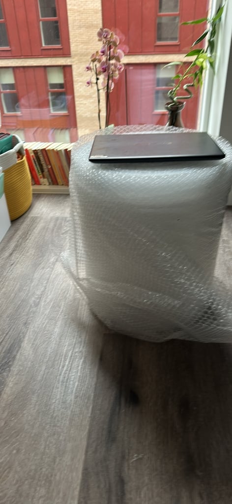 image for Large Roll of Bubble Wrap 500mm x 75m – Air Bubbles Packaging 