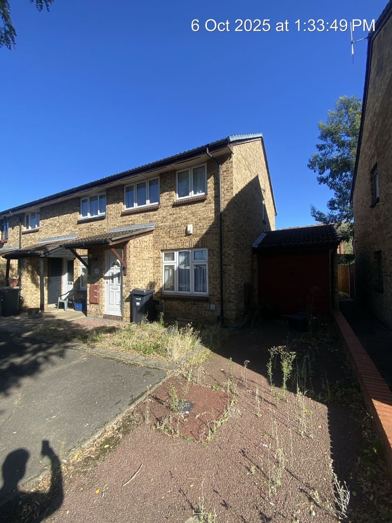 3 bed house at 43 Fiennes Close, Dagenham, RM8 1XF