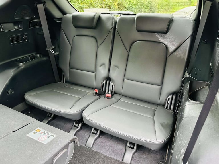 2016 Hyundai Santa Fe 2.2 Santa Fe Premium SE Blue Drive CRDi Auto 4WD 5dr SUV Diesel Automatic