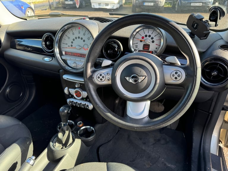 2007 MINI COOPER 1.6 PETROL AUTOMATIC, WOW 54k MILES, PAN SUNROOF, HEATED SEATS