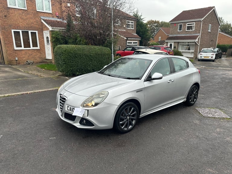 Alfa Romeo, GIULIETTA, Hatchback, 2010, Manual, 1956 (cc), 5 doors