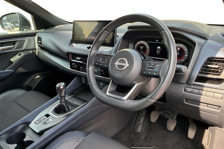 2023 Nissan Qashqai 1.3 DiG-T MH Tekna 5dr Manual Hatchback Petrol Manual