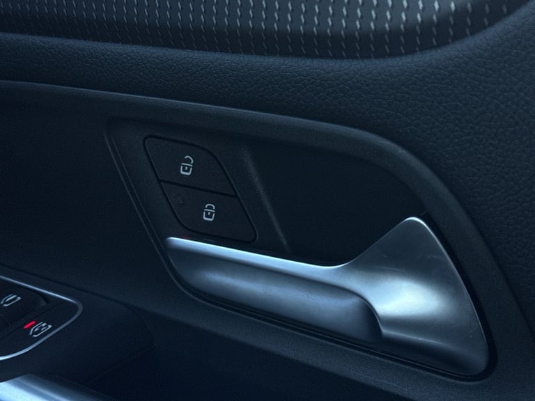 2022 Mercedes-Benz GLA GLA 180 Sport Executive 5dr Auto Hatchback PETROL Automatic