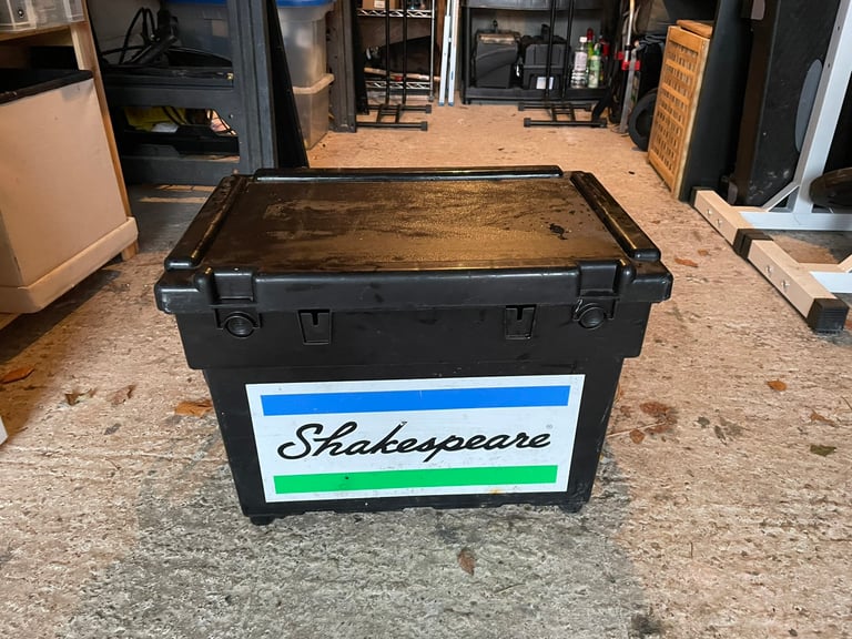 Fishing seat box for Sale