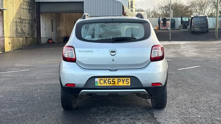 2015 Dacia Sandero Stepway 1.5 dCi Ambiance Hatchback 5dr Diesel Manual Euro 6 (s/s) (90 ps) Manu...