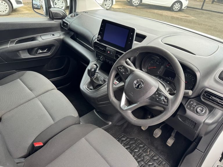 2021 Vauxhall Combo 1.5 Turbo D 2300 Sportive Panel Van 6dr Diesel Manual L2 H1 Euro 6 (100 ps) P...