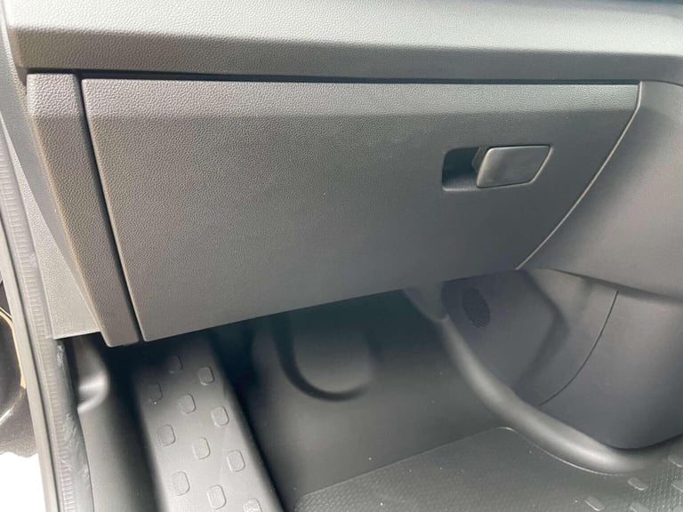 RENAULT TRAFIC 2.0 dCi Blue SL30 Advance Auto L1 H1 Euro 6 (s/s) 5dr 2025