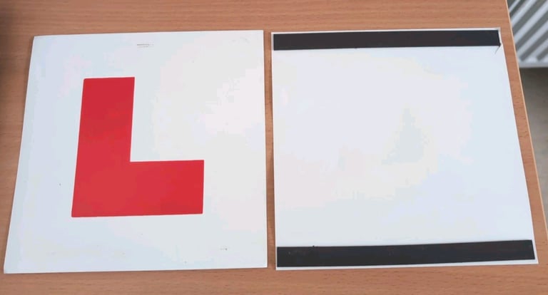L plates and interior suction mirror for learner drivers
