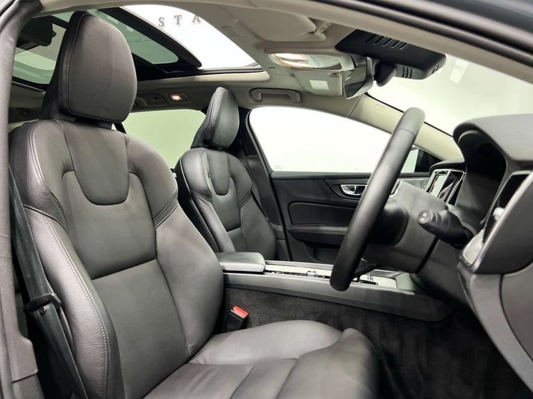 2023 Volvo V60 2.0 V60 Ultimate B4 MHEV Auto 5dr Estate Hybrid Automatic