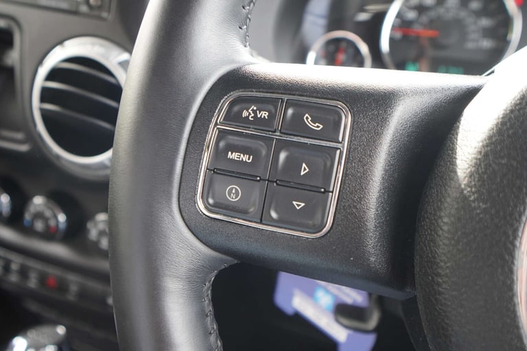 2015 Jeep Wrangler 2.8 CRD Overland 2dr Auto CONVERTIBLE DIESEL Automatic