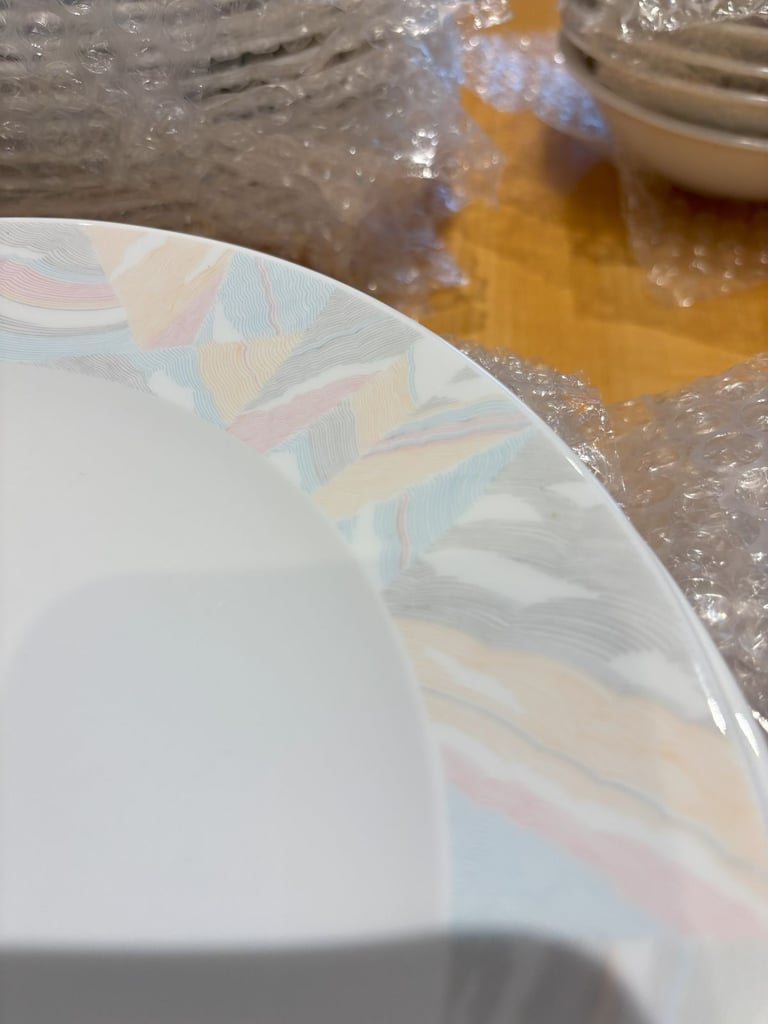Wedgwood Bone China - rare 1980s Pastel modern abstract design, 58pcs dinner