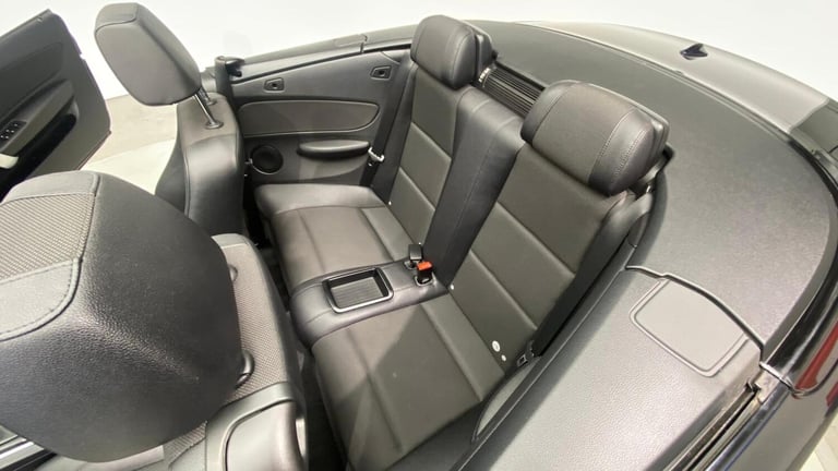 2013 BMW 1 Series 2.0 118i M Sport Auto Euro 5 2dr CONVERTIBLE Petrol Automatic