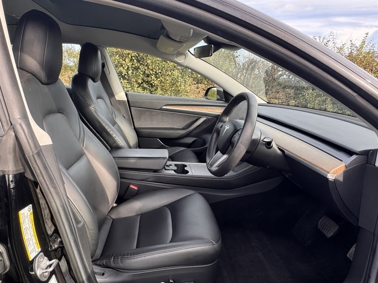 2022 Tesla Model 3 RWD 4dr Auto Saloon ELECTRIC Automatic
