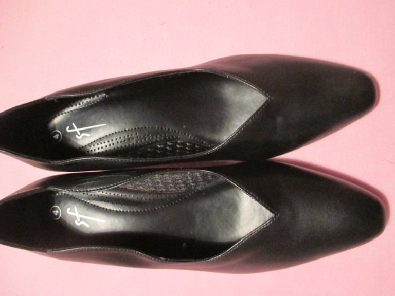 image for woman shoe's 