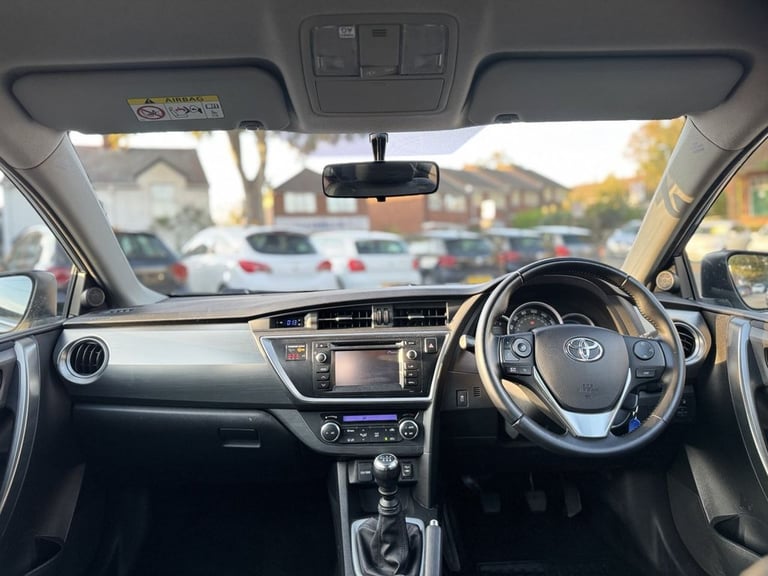 2014 Toyota Auris 1.6 V-Matic Icon Hatchback 5dr Petrol Manual Euro 5 (132 ps) Hatchback Petrol M...