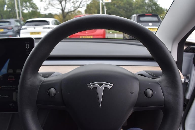 2021 Tesla Model 3 Standard Range Plus Auto RWD 4dr SALOON Electric Automatic