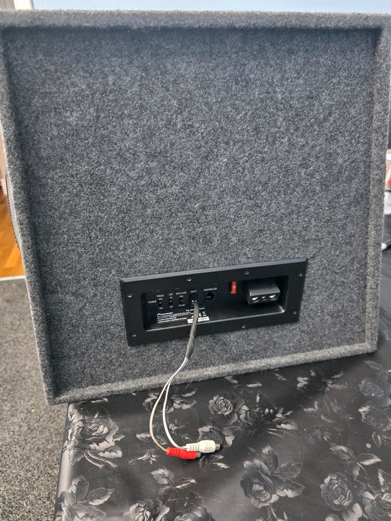 Pioneer ts-wx1210ah subwoofer