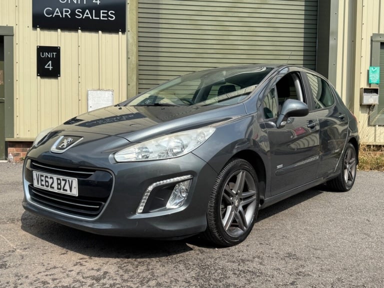 Peugeot 308 1.6 e-HDi 112 Sportium 5dr Diesel