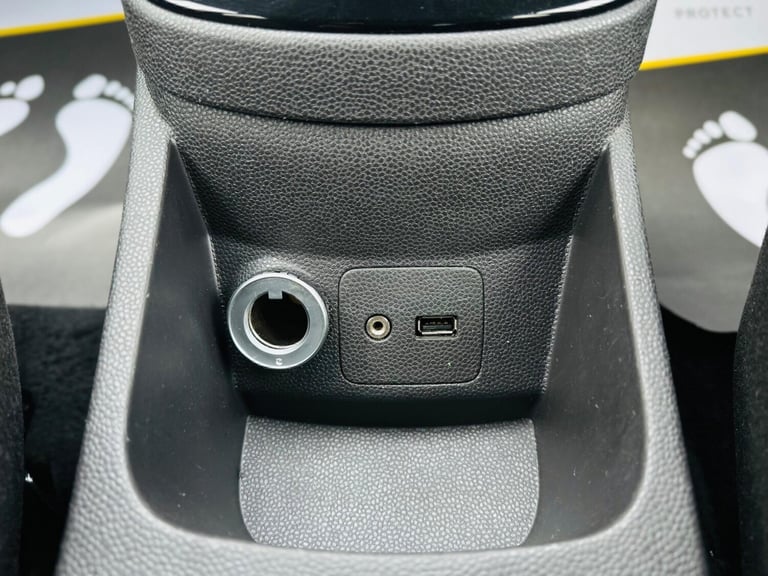 2015 Ford Fiesta 1.0T EcoBoost Titanium Hatchback 5dr Petrol Manual Euro 6