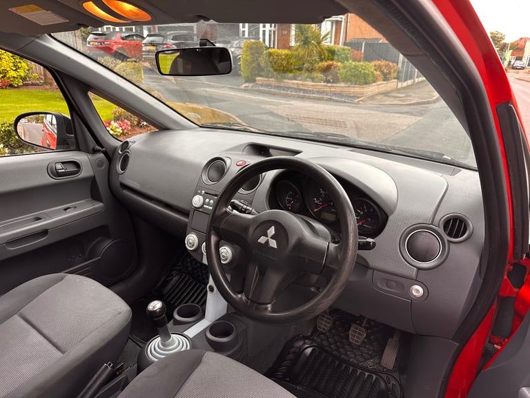 Mitsubishi, COLT, Hatchback, 2006, Manual, 1124 (cc), 5 doors