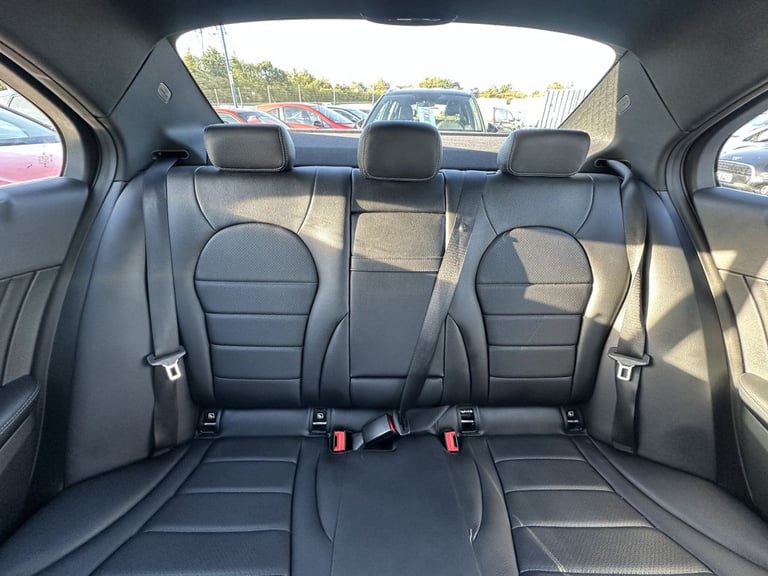 2017 Mercedes-Benz C Class 1.6 C200d AMG Line Saloon 4dr Diesel G-Tronic+ Euro 6 (s/s) (136 ps) S...
