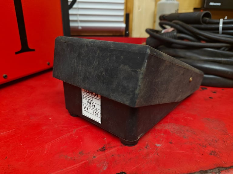Lorch T220 AC/DC Tig welder 240v supply controlPro Panel gas cooled with loads of extras.