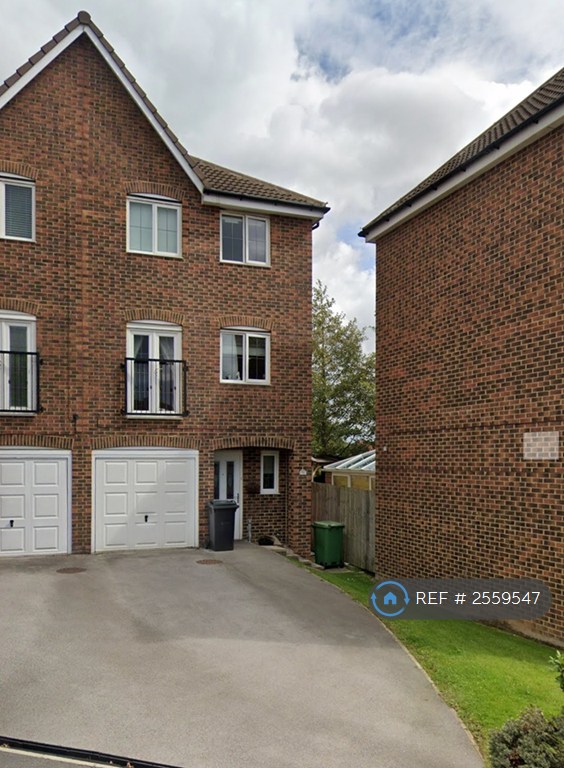 1 bedroom in New Forest Village, Leeds, LS10 (#2559547)