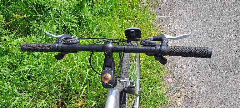 Hybrid aluminium frame townbike 