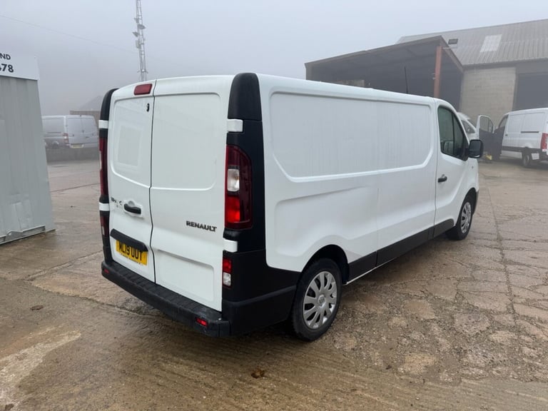 2019 Renault Trafic 1.6 dCi 29 Business Panel Van 5dr Diesel Manual LWB Standard Roof Euro 6 (1 P...