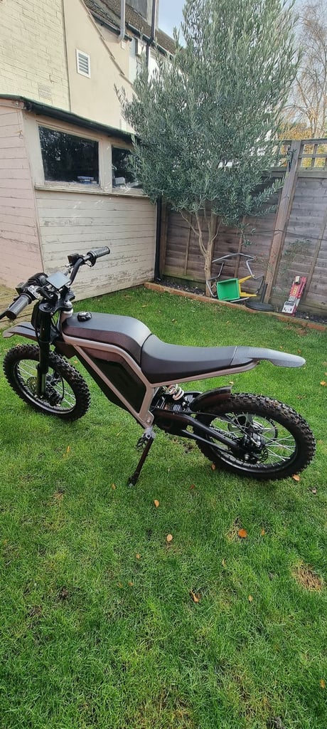 Hardly used electric dirt bike 2500W 