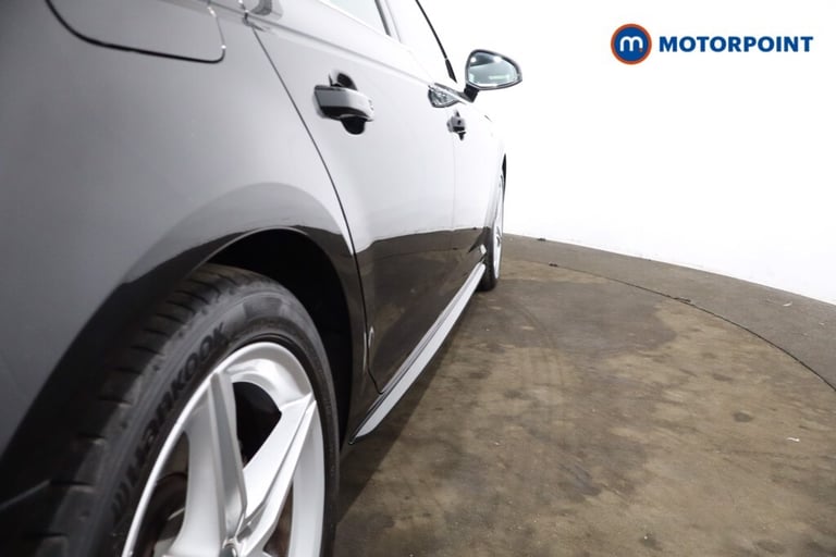 2018 Audi A4 1.4T FSI S Line 4dr [Leather/Alc] SALOON PETROL Manual