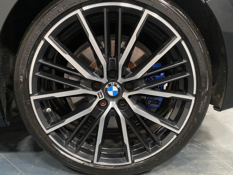 2023 BMW 1 Series 2.0 M135i Auto xDrive Euro 6 (s/s) 5dr HATCHBACK Petrol Automatic