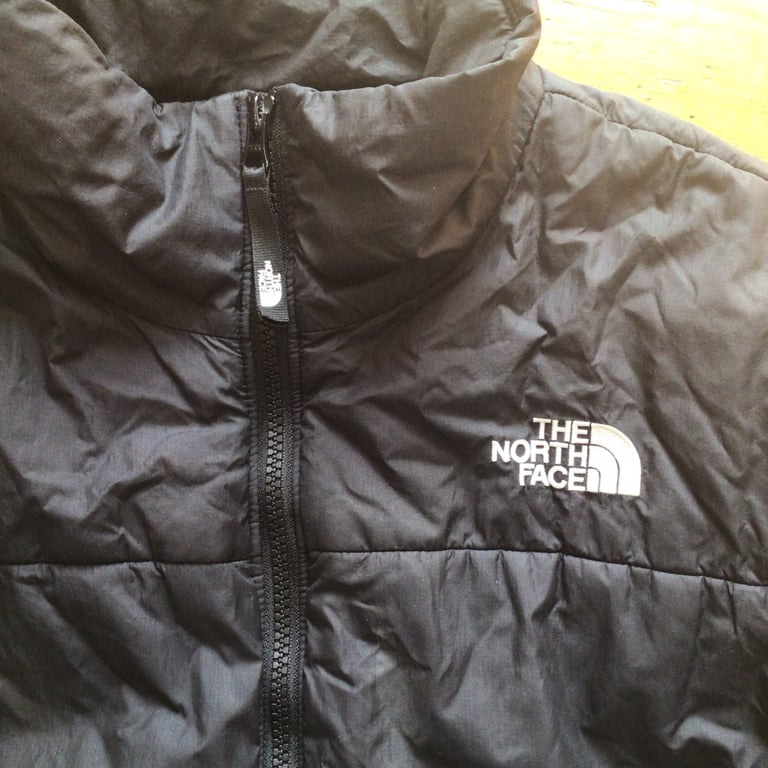 The north face black Gosei puffer jacket small women’s 