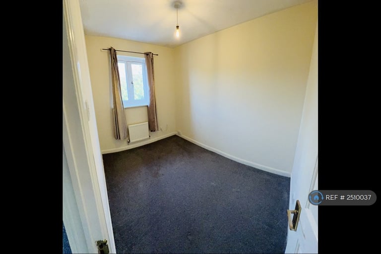 3 bedroom house in Hallcroft Chase, Highwoods, Colchester, CO4 (3 bed) (#2510037)