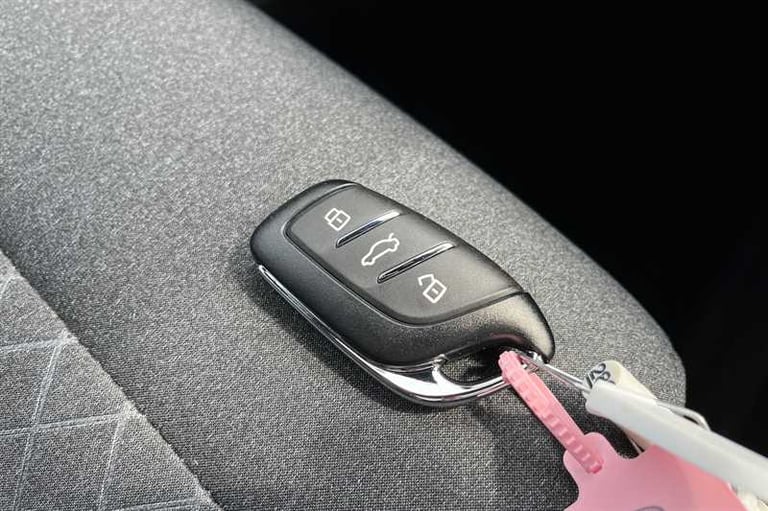 2025 MG MG3 1.5 SE Hatchback 5dr Petrol Manual Euro 6 (s/s) (115 ps) Hatchback Petrol Manual